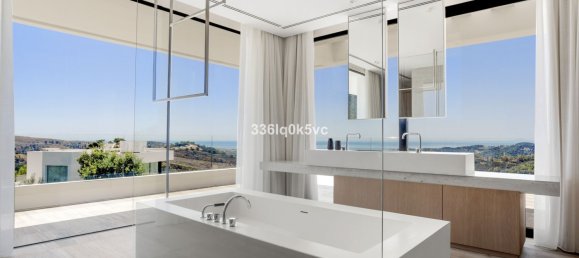 7 bedrooms Villa in Malaga, Spain No. 139615 38