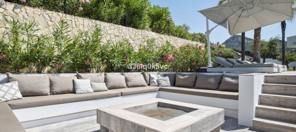 7 bedrooms Villa in Malaga, Spain No. 139615 11