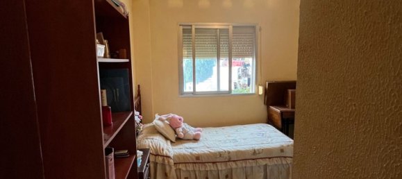 3 bedrooms Apartment in Malaga, Spain No. 188821 2