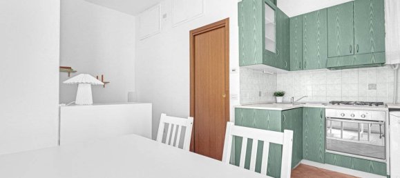 Studio in Milan, Italy No. 317148 5