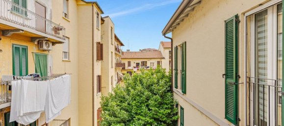 Studio in Milan, Italy No. 317148 20