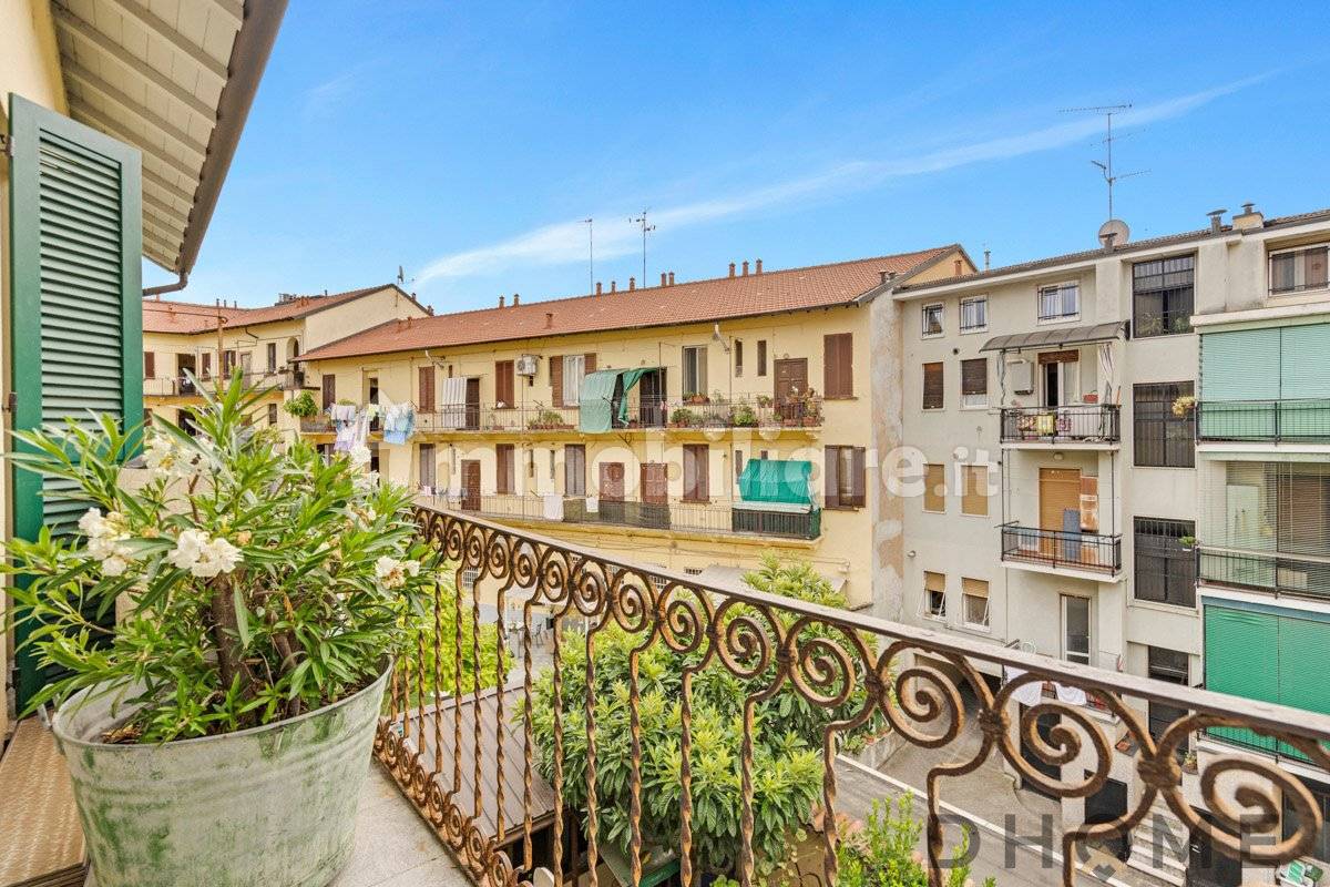 Studio in Milan, Italy No. 317148