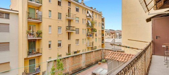 Studio in Milan, Italy No. 317148 14