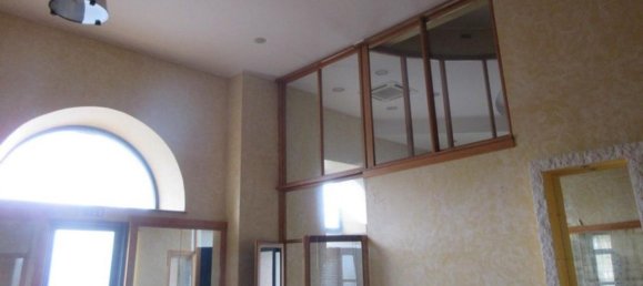 540m² Commercial property in Tuscania, Italy No. 374128 6