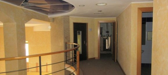 540m² Commercial property in Tuscania, Italy No. 374128 13