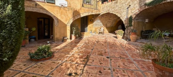 7 غرف نوم منزل في Castello d'Empuries, Spain رقم 84001 23