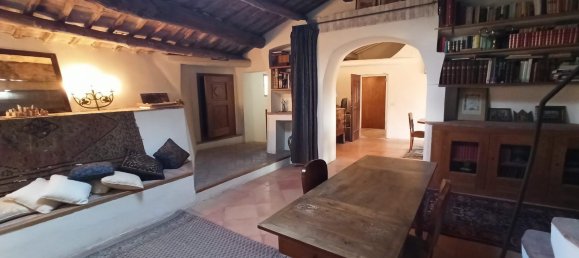 1 bedroom Penthouse in Siena, Italy No. 172208 5