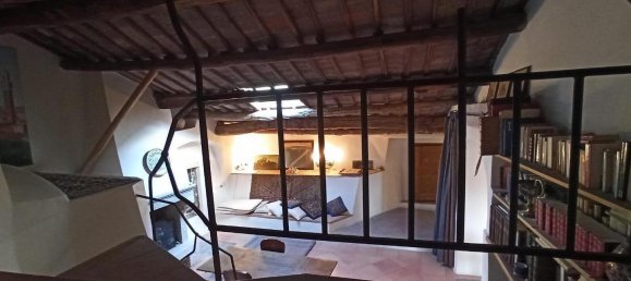 1 bedroom Penthouse in Siena, Italy No. 172208 11