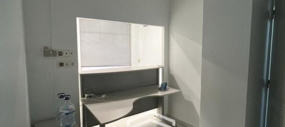 Коммерческая недвижимость 160м² в Фару, Португалия № 77718 34