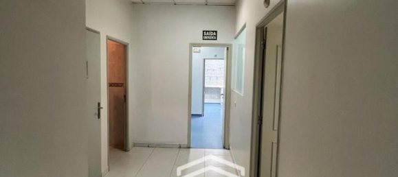 Коммерческая недвижимость 160м² в Фару, Португалия № 77718 29