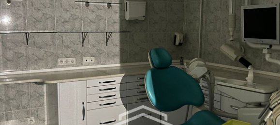 Коммерческая недвижимость 160м² в Фару, Португалия № 77718 7