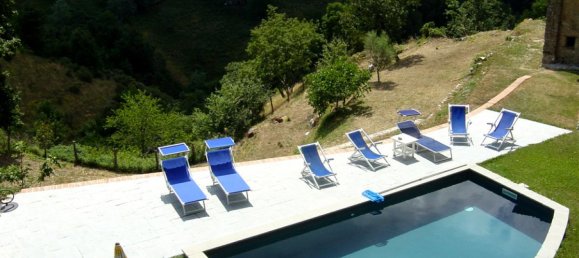 10 bedrooms House in Molazzana, Italy No. 697 6