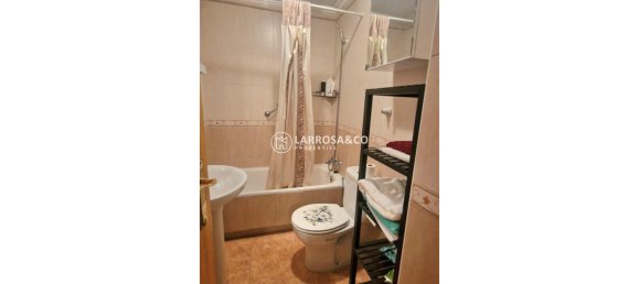 3 Schlafzimmer Wohnung in Torrevieja, Spain, Nr. 100170 7