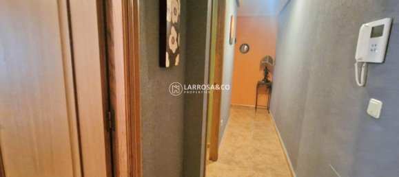 3 Schlafzimmer Wohnung in Torrevieja, Spain, Nr. 100170 15