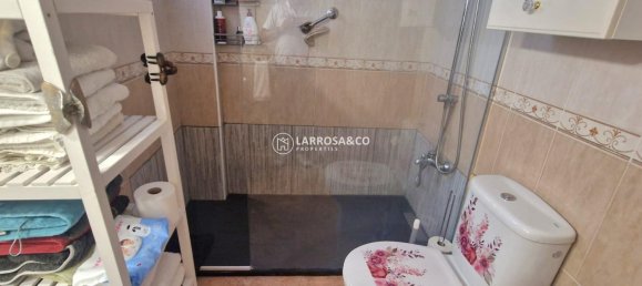 3 Schlafzimmer Wohnung in Torrevieja, Spain, Nr. 100170 4