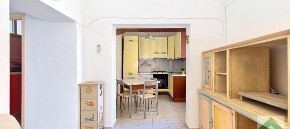 Дом с 5 комнатами в Арцакена, Италия № 274956 6