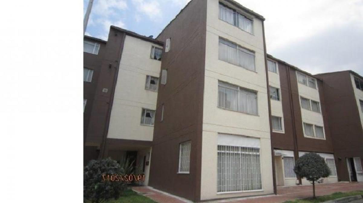 Дом с 3 спальнями в Богота, Колумбия № 14234