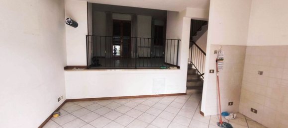 7 rooms House in Sinalunga, Italy No. 216545 5