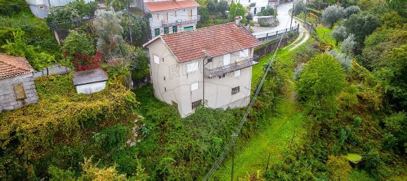 3 bedrooms House in Amarante, Portugal No. 23023 22