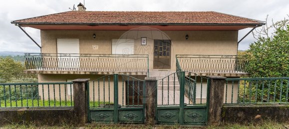 3 bedrooms House in Amarante, Portugal No. 23023 20