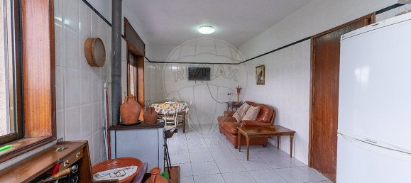 3 bedrooms House in Amarante, Portugal No. 23023 6