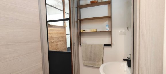 2 chambres Appartement à Genoa, Italy No. 376391 11