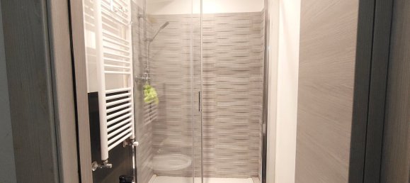 2 chambres Appartement à Genoa, Italy No. 376391 10