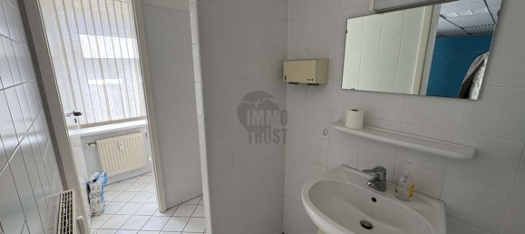 Здание с 5 спальнями в Зальцведель, Германия № 164002 8