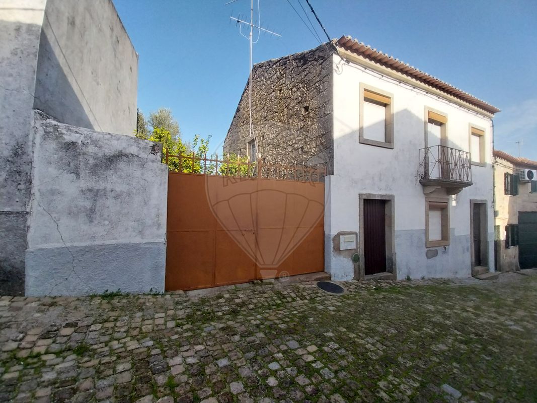 3 chambres Maison à Castelo Branco, Portugal No. 41159