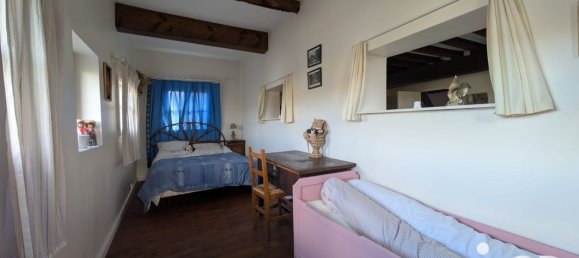 5 bedrooms House in Eure, France No. 358867 25