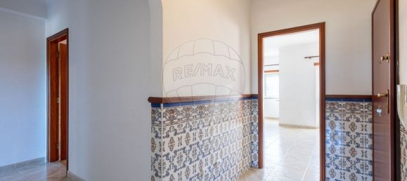 3 bedrooms Apartment in Abrantes, Portugal No. 227122 5