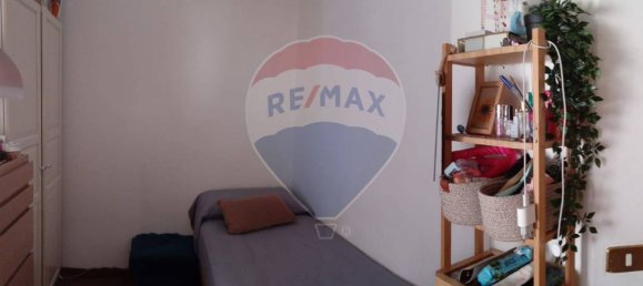 Apartamento de 4 dormitorios en Naples, Italy No. 377389 9