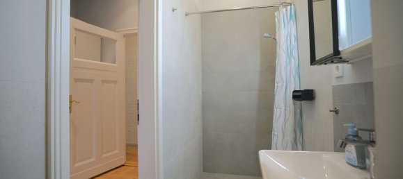 Apartamento de 1 dormitorio en Neukolln, Germany No. 341827 9