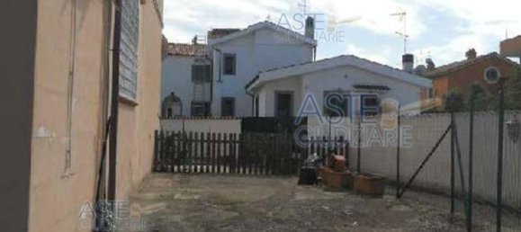 Дом с 9 спальнями в Рим, Италия № 337124 6