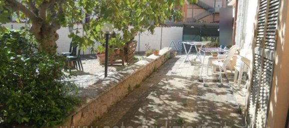 Дом с 9 спальнями в Рим, Италия № 337124 7