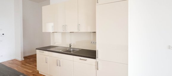 4 rooms Apartment in Lichterfelde, Germany No. 342894 3