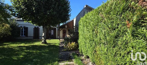 4 Schlafzimmer Haus in La Loupe, France, Nr. 155638 40