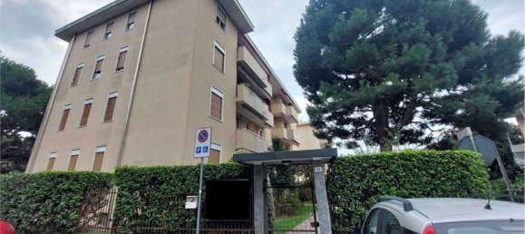Apartamento de 3 habitaciónes en Gallarate, Italy No. 179874 12