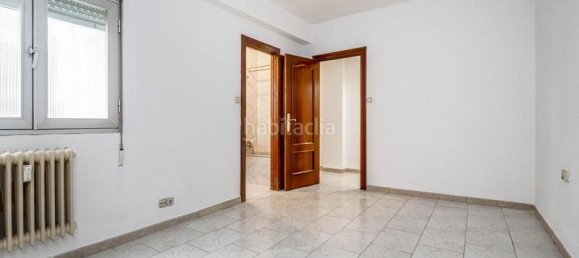 3 bedrooms Apartment in Granada, Spain No. 173832 7