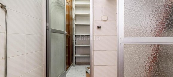 3 bedrooms Apartment in Granada, Spain No. 173832 8