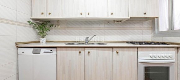 3 bedrooms Apartment in Granada, Spain No. 173832 32