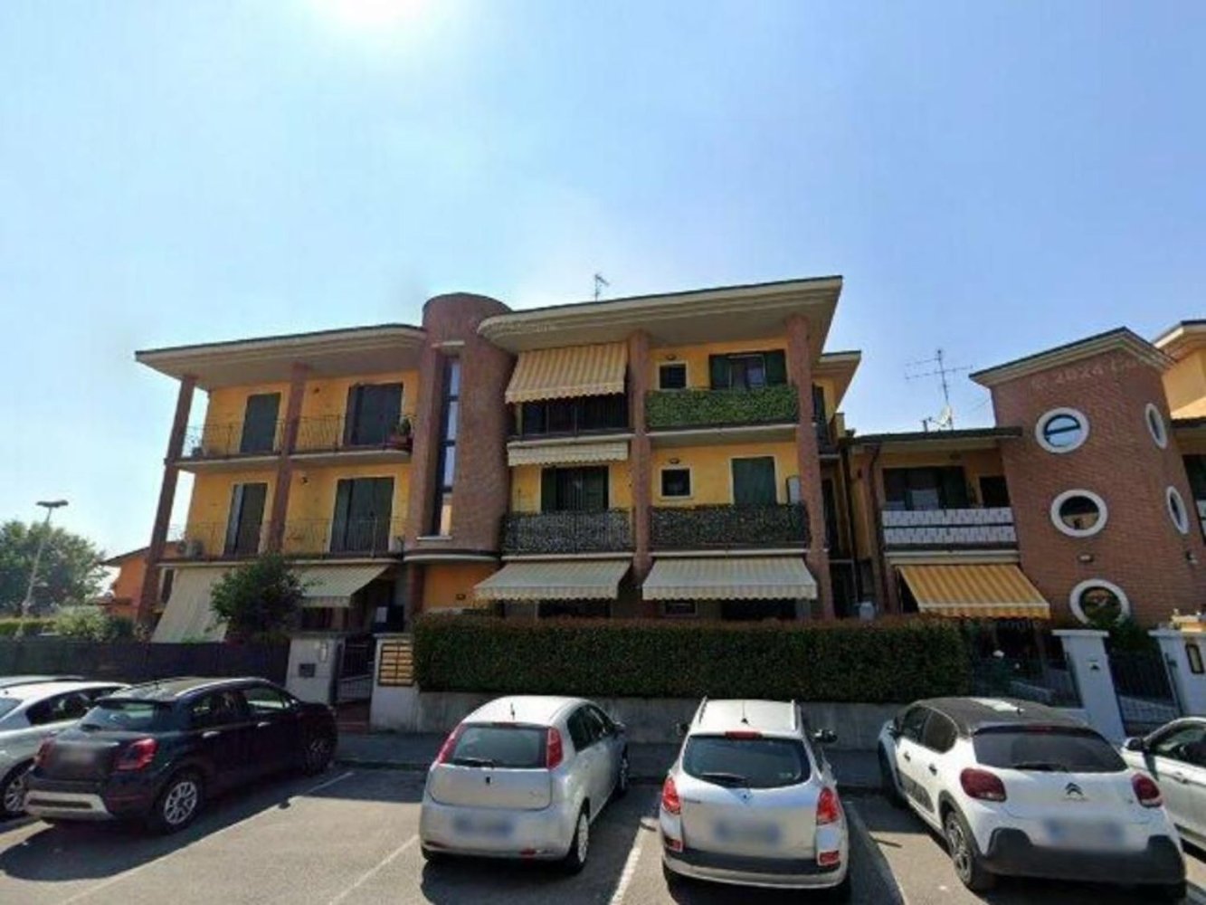 4 rooms Apartment in Travagliato, Italy No. 7096