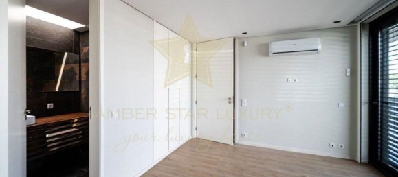 3 bedrooms House in Madalena, Portugal No. 18062 27