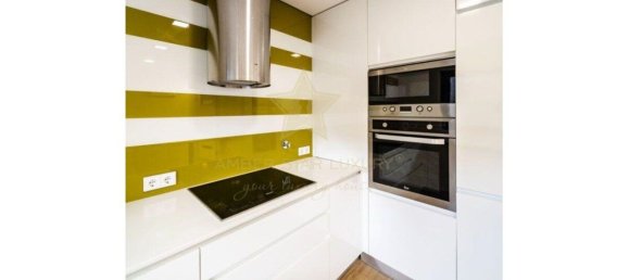 3 bedrooms House in Madalena, Portugal No. 18062 14