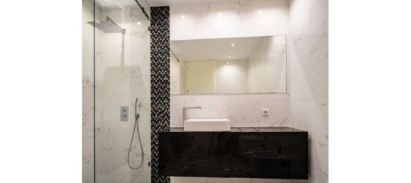 3 bedrooms House in Madalena, Portugal No. 18062 30