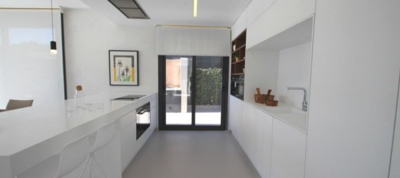 Vivenda em La Zenia, Spain 197 m² N.º 365015 18