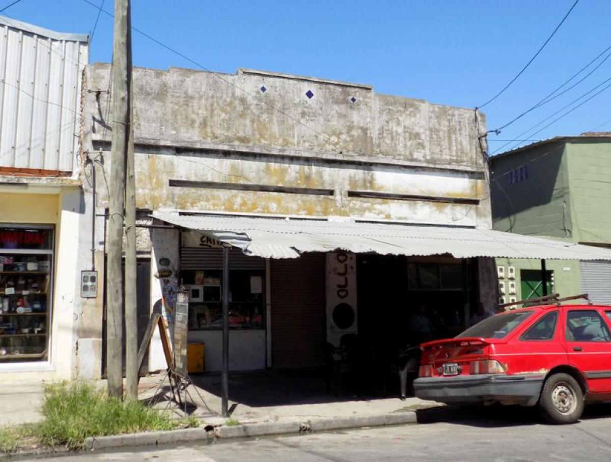  Land in Avellaneda, Argentina No. 46379