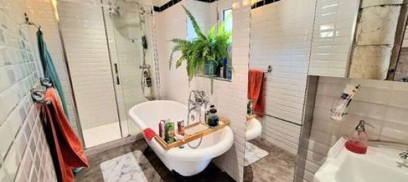 6 Schlafzimmer Schlösser in Tours, France, Nr. 80565 8