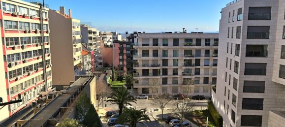 3 bedrooms Apartment in Lisbon, Portugal No. 110330 25