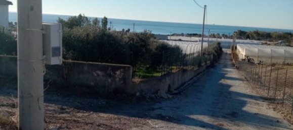 Grundstück in Butera, Italy 2600m², Nr. 256046 4